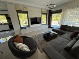 Canyon Villa Göynük Kemer Antalya with Pool