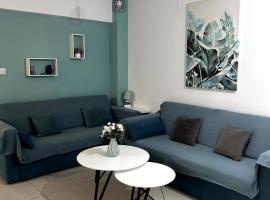Modern Holiday Appartment With Pool, hotel di Paralimni