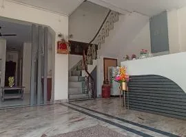 Bhoomi Palace Hotel