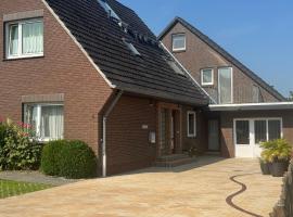 Haus Upt Land, Familie Ehnts, Hotel in Carolinensiel