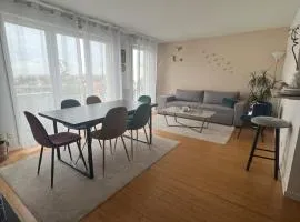 Lovely apartment and spacious