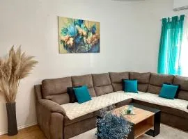 Apartment Tajra