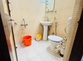 The Indoor View, hotel poblíž Mezinárodní letiště Sheikh Ul Alam - SXR, Šrínagar