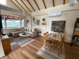 Romantic mountain cabin 10km to Skopje downtown, hôtel à Skopje