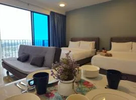 NEW Elegant Trefoil 2-5p at Setia City and SCCC