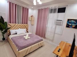 N3 Studio Room Apartment Transient House Ground Floor near Abreeza Mall, SPMC, SM Lanang, USEP, hotel v destinaci Davao