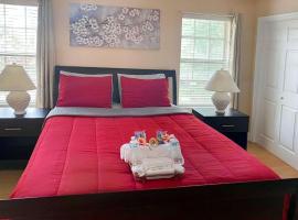 Room in House - Modern Executive Master Bedroom, hotell Alexandrias