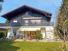 Two-Bedroom Apartment In Arrach