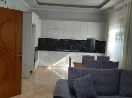 Aliu guesthouse, hotel v destinaci Manzë