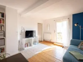 Charmante 2 Zimmer plus Bad und Balkon ohne Küche