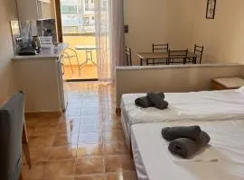 Aleka Apartments