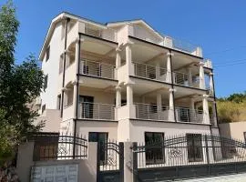 Apartments Amilija
