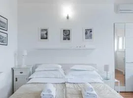Apartment The Charm