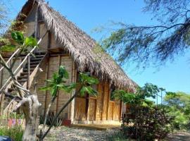 Wasi Center Homestay, hotel v destinaci Máncora