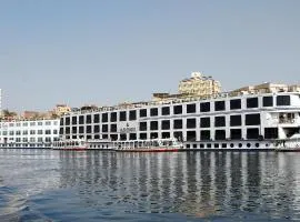 Luxor Cruising Nile River Experience