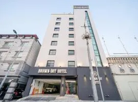 Brown Dot Hotel South Gumi