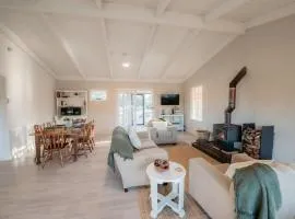 Coorong Cottage- Waterfront, Nature, Hiking