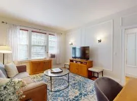 Renovated 2b, In-unit Laundry, Longwood, 1st Flr