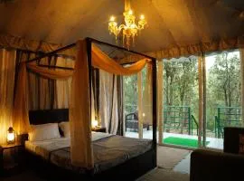 Apricot Luxury Tent Retreat in Majkhali