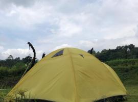 Vaviva Dewatu Camp, hotel v destinaci Kemuning