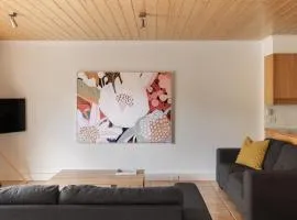 Cora Lynn - Apartment 3