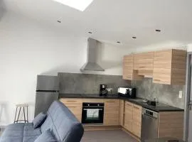 Chalet appartement Chanac 2 chambres 2 sdb wifi gratuit
