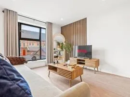 Modern Cosy 1-Bed, Sleeps 6, Central, Netflix