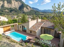 VILLA CHATILLON, hotel v destinaci Châtillon-en-Diois