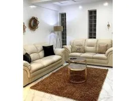 Cozy 1BR Retreat, Steps to Sand