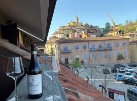 Vivic Attic Monforte