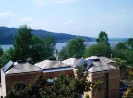 Red Kite Eco Bothy - with Hot Tub