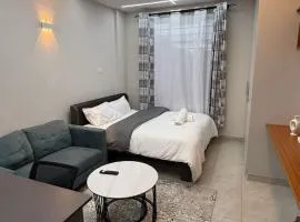 Studio Apartment - The Aviv Kitisuru near KSG
