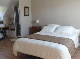 Le Moulin de la Martinière, отель в городе Écrammeville