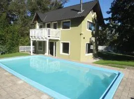 Casa Familiar