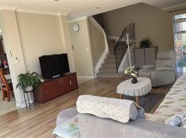 Stylish 5 Bedroom Property, ξενοδοχείο που δέχεται κατοικίδια στο Ώκλαντ