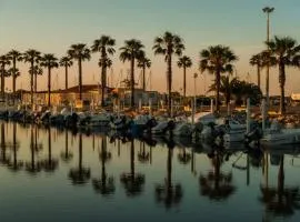 BATEAU STANDING A QUAI tout confort