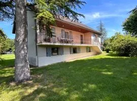 Splendide Villa, grand jardin à 2 pas du Golf