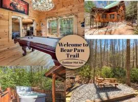 Gorgeous Cabin with Fireplace and Hot-tub in Sevierville, Tennessee