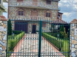 VilaHasa, hotel v destinaci Tërbuf
