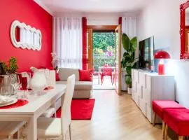 Red Chic Roma