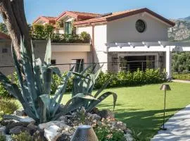 Sorrento-luxury Suites