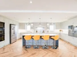 Northern Hideaways Oakfield Lodge, Ponteland