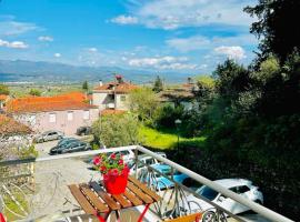 SokratesVilla, caba&ntilde;a en Mistr&aacute;