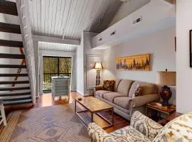 Mountain Inn Lodge 82 with Wintergreen Advantage