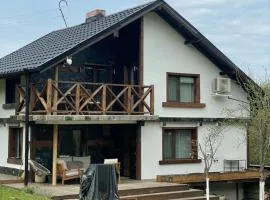 Къща за гости Клонката