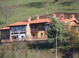 Apartamentos Rurales Obaya, hotel in Villaviciosa