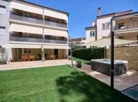 Apartment Martello Forest View, hotel v Poreči