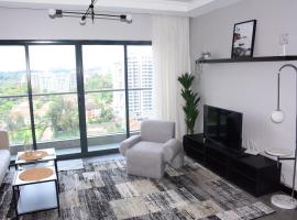 2BR WiFi pool gym free breakfast Westlands nairobi, hotel v destinaci Nairobi
