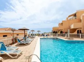 Paradise Court Suites