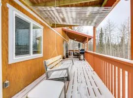 5 Mi to Kasilof River Forest-View Retreat with Deck